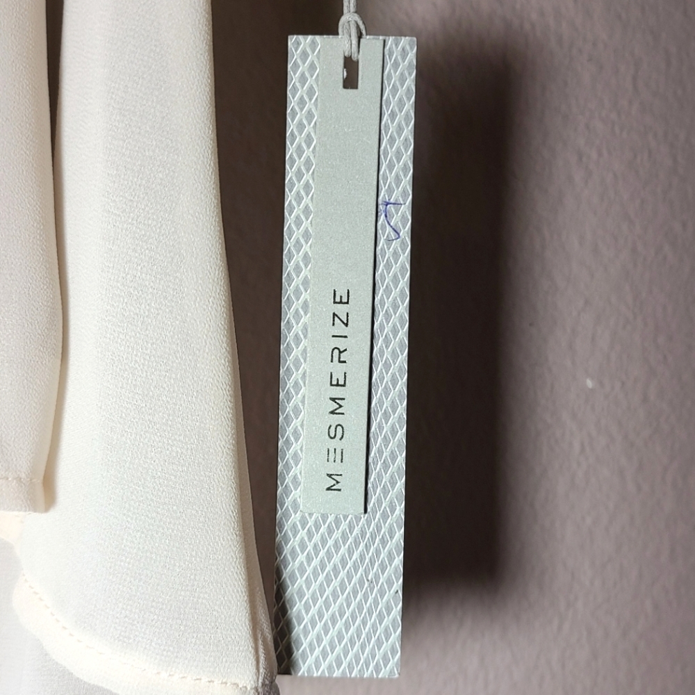 NWT Mesmerize Cream Sheer Buttom Down Blouse with Attached Tank Top - Picture 7 of 8